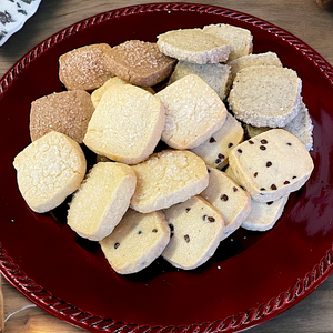 Shortbread Cookie Box: 4 packages of 6 shortbread cookies